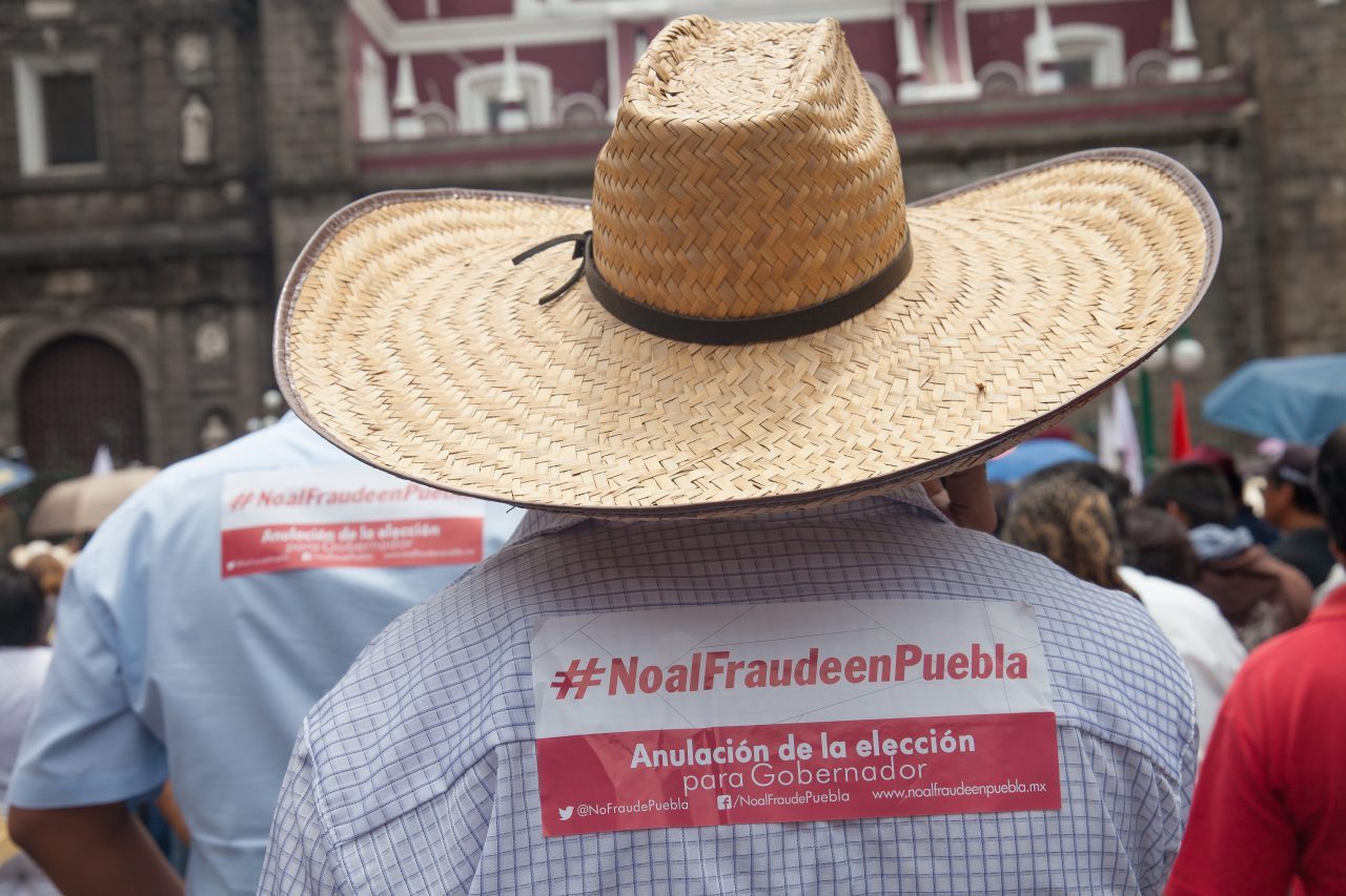 Domingo, 12 de Agosto, 2018. Ciudad de Puebla, México - Personas en apoyo a Miguel Barbosa Huerta y Morena. Foto por Javier Soriano/LoveIsAmor.com