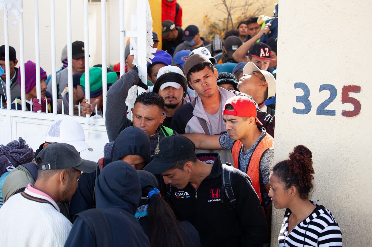 Tlaquepaque, Guadalajara. Jalisco, Mexico. Monday, November 19th, 2018. Refugees waiting their turn to board a bus that will transport them to Sinaloa. Hundreds of refugees fleeing violence and extreme poverty in Central America have been staying at "El Refugio. Casa del Migrante" for one or two days. These refugees are part of the second caravan. They want to travel to Tijuana, Baja California and apply for asylum in the United States of America. Credit: Photo by LoveIsAmor.com