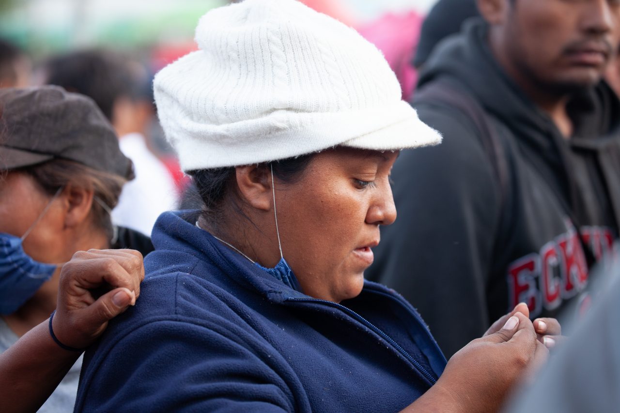 Tijuana, Baja California. Mexico. Tuesday, November 27th, 2018. Refugees arriving from Mexicali, Baja California. Mexico. They are going to stay at Unidad Deportiva Benito Juárez (an improvised shelter for the caravans of immigrants). Refugees are fleeing violence in their countries in Central America. They want to apply for asylum in the United States of America. Credit: Photo by LoveIsAmor.com
