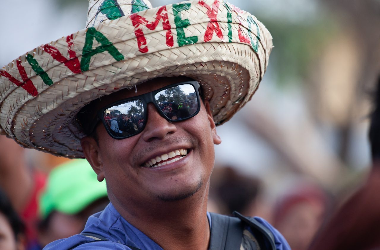 Tijuana, Baja California. Mexico. Tuesday, November 27th, 2018. Refugee arriving from Mexicali, Baja California. Mexico. He is going to stay at Unidad Deportiva Benito Juárez (an improvised shelter for the caravans of immigrants). Refugees are fleeing violence in their countries in Central America. They want to apply for asylum in the United States of America. Credit: Photo by LoveIsAmor.com