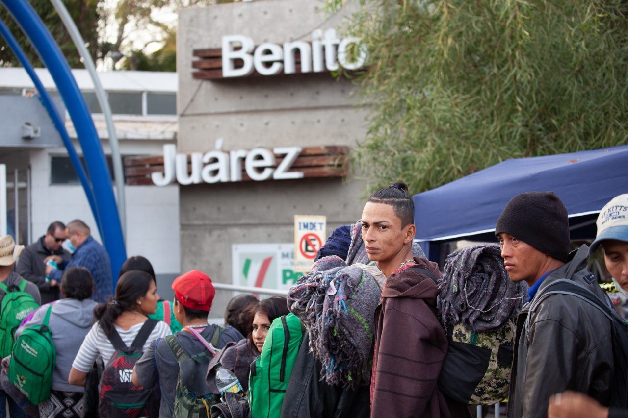 Tijuana, Baja California. Mexico. Tuesday, November 27th, 2018. Refugees arriving from Mexicali, Baja California. They are going to stay at Unidad Deportiva Benito Juárez (an improvised shelter for the caravans of immigrants). Refugees are fleeing violence and extreme poverty in their countries in Central America. They want to apply for asylum in the United States of America. Credit: Photo by LoveIsAmor.com